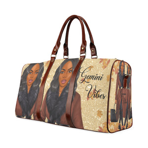 Gemini Vibes Wavy Bob and Fur Collar Waterproof Travel Bag/Small (Model 1639)