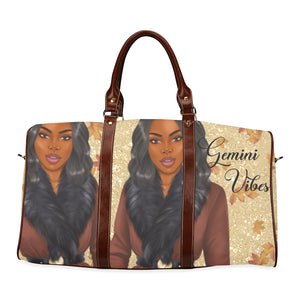 Gemini Vibes Wavy Bob and Fur Collar Waterproof Travel Bag/Small (Model 1639)